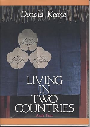 Imagen del vendedor de Living in Two Countries a la venta por Black Sheep Books