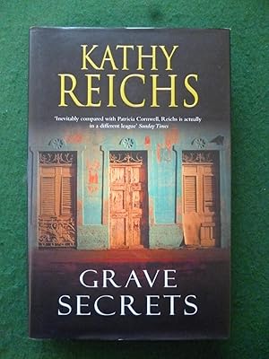 Imagen del vendedor de Grave Secrets a la venta por Shelley's Books