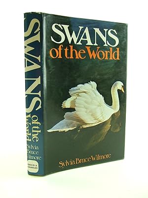 Bild des Verkufers fr SWANS OF THE WORLD zum Verkauf von Stella & Rose's Books, PBFA