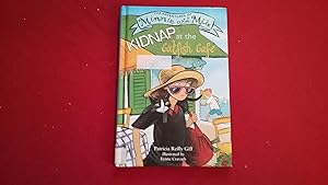 Seller image for THE ADVENTURES OF MINNIE AND MAX KIDNAP AT THE CATFISH CAFE for sale by Betty Mittendorf /Tiffany Power BKSLINEN