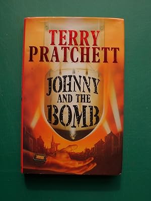 Imagen del vendedor de Johnny and the Bomb a la venta por Black Box Books