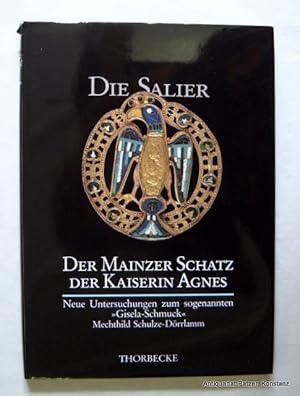 Imagen del vendedor de Der Mainzer Schatz der Kaiserin Agnes aus dem mittleren 11. Jahrhundert. Neue Untersuchungen zum sogenannten "Gisela-Schmuck". Sigmaringen, Thorbecke, 1991. Kl.-fol. Mit zahlreichen, teils farbigen Abbildungen u. Illustrationen. 145 S. Or.-Lwd. mit Schutzumschlag; am oberen Kapital bestoen u. mit Beschdigungen. (Rmisch-germanisches Zentralmuseum, Forschungsinstitut fr Vor- und Frhgeschichte, Monographien, 24). (ISBN 3799541373). a la venta por Jrgen Patzer