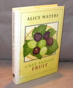 Immagine del venditore per Chez Panisse Fruit. Illustrations by Patricia Curtan. venduto da Gregor Rare Books