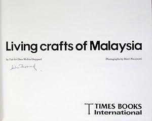 Seller image for Living Crafts of Malaysia for sale by Ken Jackson