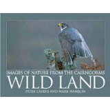 Image du vendeur pour Wild land : images of nature from the Cairngorms mis en vente par Modernes Antiquariat an der Kyll
