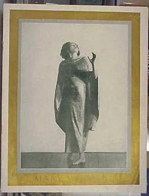 Immagine del venditore per Mary Wigman in America venduto da Book Gallery // Mike Riley