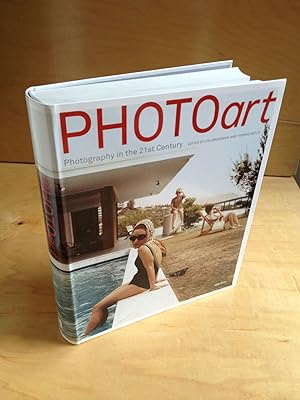 Imagen del vendedor de Photo Art: Photography in the 21st Century a la venta por DuBois Rare Books