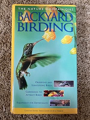 Bild des Verkufers fr The Nature Companions Backyard Birding zum Verkauf von Book Nook