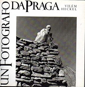 Seller image for UN FOTOGRAFO DA PRAGA - Vilem Heckel 1918-1970. for sale by Laboratorio del libro