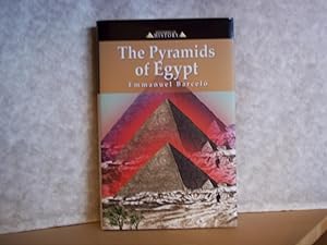 Image du vendeur pour The Pyramids of Egypt mis en vente par Carmarthenshire Rare Books