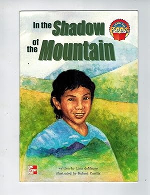 Immagine del venditore per In the Shadow of the Mountain (Leveled Reader Grade 4) venduto da TuosistBook