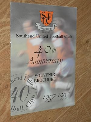 Bild des Verkufers fr Southend United Football Club Waterford 40th Anniversary Souvenir Brochure 1957-1997 zum Verkauf von Dublin Bookbrowsers