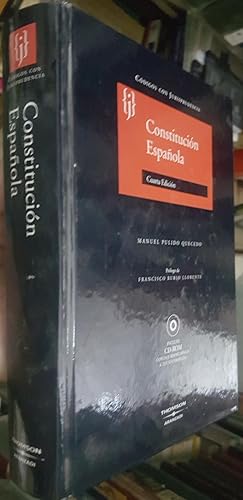 Imagen del vendedor de Constitucin espaola. 4? edicin. 2005 a la venta por Librera La Candela