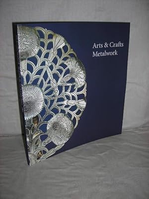 Immagine del venditore per Arts & Crafts Metalwork venduto da High Barn Books