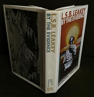 Bild des Verkufers fr By the Evidence: Memoirs, 1932-51 zum Verkauf von Bob's Rare Books