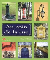 AU COIN DE LA RUE