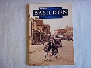 Basildon (Britain in Old Photographs)