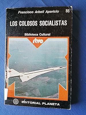 Los colosos socialistas