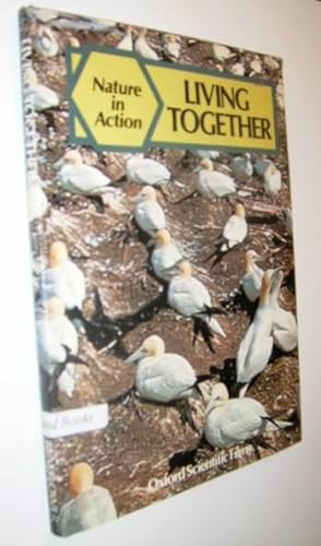 Immagine del venditore per Living together (Nature in Action series) venduto da Bargain Finders of Colorado
