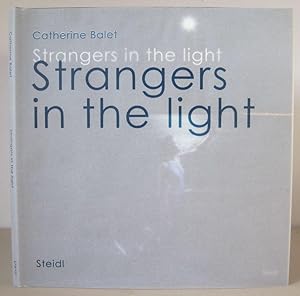 Bild des Verkufers fr Strangers in the Light. zum Verkauf von David Strauss