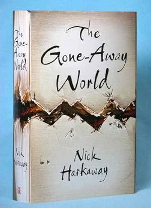 Immagine del venditore per The Gone-Away World venduto da McInBooks, IOBA