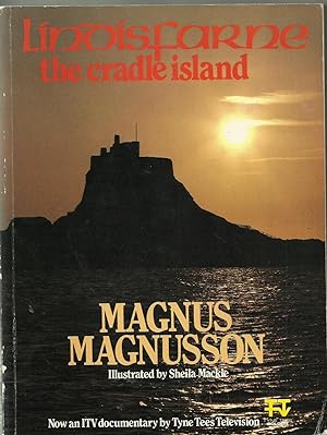 Immagine del venditore per Lindisfarne - The Cradle Island venduto da Chaucer Head Bookshop, Stratford on Avon