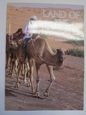 Seller image for Land of the Emirates (Arabian Heritage) for sale by Goldstone Rare Books