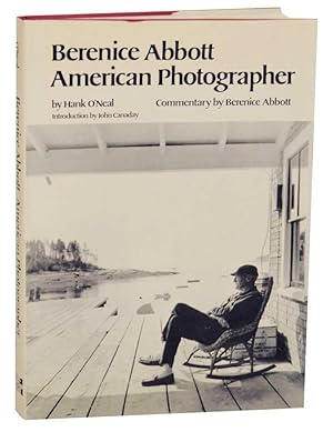 Imagen del vendedor de Berenice Abbott: American Photographer a la venta por Jeff Hirsch Books, ABAA