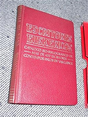 Imagen del vendedor de ESCRITORES EUSKRICOS a la venta por Antigua Librera Canuda