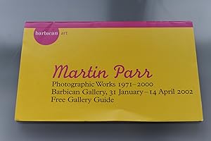 Immagine del venditore per Martin Parr Photographic Works 1971 - 2000 Barbican Gallery Free Guide Postcard Set venduto da PhotoTecture Books