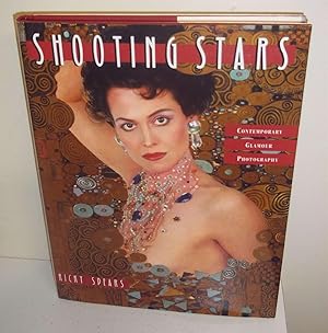 Bild des Verkufers fr Shooting Stars: Contemporary Glamour Photography zum Verkauf von The Book Junction