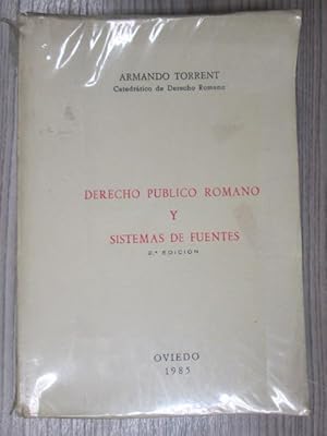 Imagen del vendedor de DERECHO PUBLICO ROMANO Y SISTEMAS DE FUENTES 1985 a la venta por LIBRERIA AZACAN