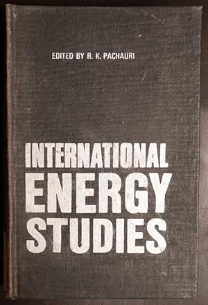 Image du vendeur pour International Energy Studies mis en vente par GuthrieBooks