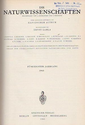 Bild des Verkufers fr Die Naturwissenschaften. Fnfzigster (50.) Jahrgang 1963, komplett mit den Heften 1 (erstes Januarheft) bis 24 (zweites Dezemberheft). Beispiele aus dem Inhalt: Allgemeines: Lise Meitner 85 Jahre. Von O(tto) Hahn. // Astronomie, Geophysik: Die totale Sonnenfinsternis vom 4./5. Februar 1962. Von M. Waldmeier. // Phyik: Die Entwicklung der einheitlichen Feldtheorie der Elementarteilchen. Von W(erner) Heisenberg. // Physikalische Chemie, Chemie, Biochemie, Biophysik: Kristallisation bermolekularer Bausteine. Von W. Luck, M. Klier und H. Wesslau. --- 'Die Naturwissenschaften': weltweit hoch angesehene Fachzeitschrift von internationalem Rang, vor allem in den zwanziger und dreiiger Jahren des letzten Jahrhunderts, besonders in den Bereichen Physik und Chemie. zum Verkauf von Antiquariat Carl Wegner