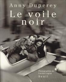 Seller image for Le voile noir for sale by Antiquariaat Parnassos vof
