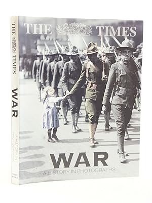 Imagen del vendedor de THE TIMES WAR A HISTORY IN PHOTOGRAPHS a la venta por Stella & Rose's Books, PBFA