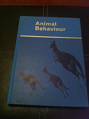 Animal Behaviour (Modern Knowledge Series)