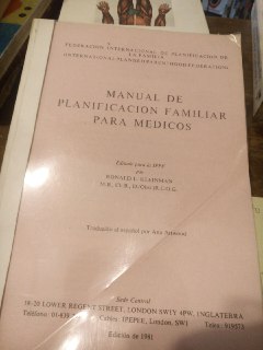 Bild des Verkufers fr Manual de planificacin familiar para mdicos zum Verkauf von La Leona LibreRa