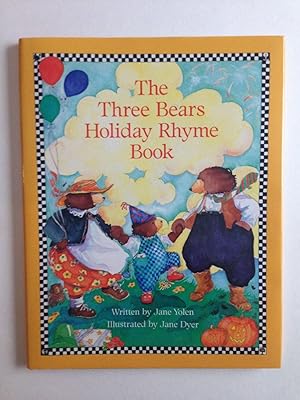 Bild des Verkufers fr The Three Bears Holiday Rhyme Book zum Verkauf von WellRead Books A.B.A.A.