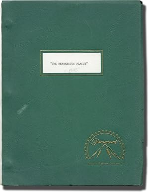 Bild des Verkufers fr Bug [The Hephaestus Plague] (Original screenplay for the 1975 film) zum Verkauf von Royal Books, Inc., ABAA