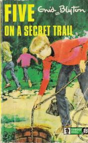 Imagen del vendedor de Five on a Secret Trail (Famous Five) a la venta por Caerwen Books