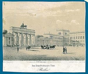 BERLIN. Brandenburger Tor mit umliegenden Gebäuden.