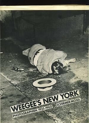 Imagen del vendedor de Weegee's New York. 335 Photographien 1935-1960. Mit einem autobiographischen Text. Aus dem Amerikanischen von Reinhard Kaiser. Mit 335 Tafeln in Duotone. a la venta por Umbras Kuriosittenkabinett