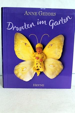 Seller image for Drunten im Garten. Ins Dt. bertr. von Molly Blum. for sale by Antiquariat Bler