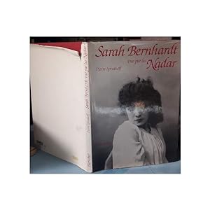 Image du vendeur pour SARAH BERNARDT VUE PAR LES NADAR (1982) mis en vente par Invito alla Lettura