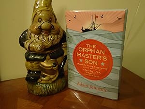 Imagen del vendedor de THE ORPHAN MASTER'S SON+++SIGNED AND LINED+++2013 PULITZER PRIZE FOR FICTION WINNER+++UK FIRST EDITION FIRST PRINT+++ a la venta por Long Acre Books