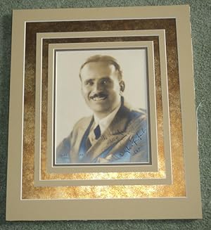 Bild des Verkufers fr AN ORIGINAL PORTRAIT OF DOUGLAS FAIRBANKS BY MELBOURNE SPURR, INSCRIBED AND SIGNED BY FAIRBANKS IN 1926 zum Verkauf von Blue Mountain Books & Manuscripts, Ltd.