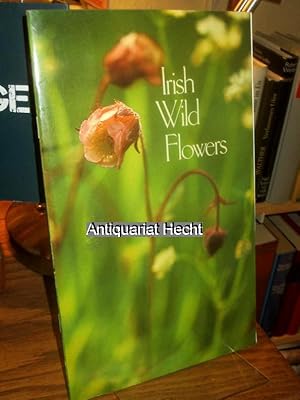 Imagen del vendedor de Irish Wild Flowers. The Irish Heritage Series 17. a la venta por Antiquariat Hecht