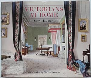 Imagen del vendedor de Victorians at Home a la venta por George Ong Books