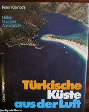 Türkische Küste aus der Luft. Häfen, Buchten, Ankerplätze.